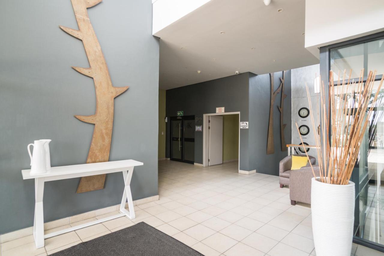 Citystay Apartments Century City Città del Capo Esterno foto