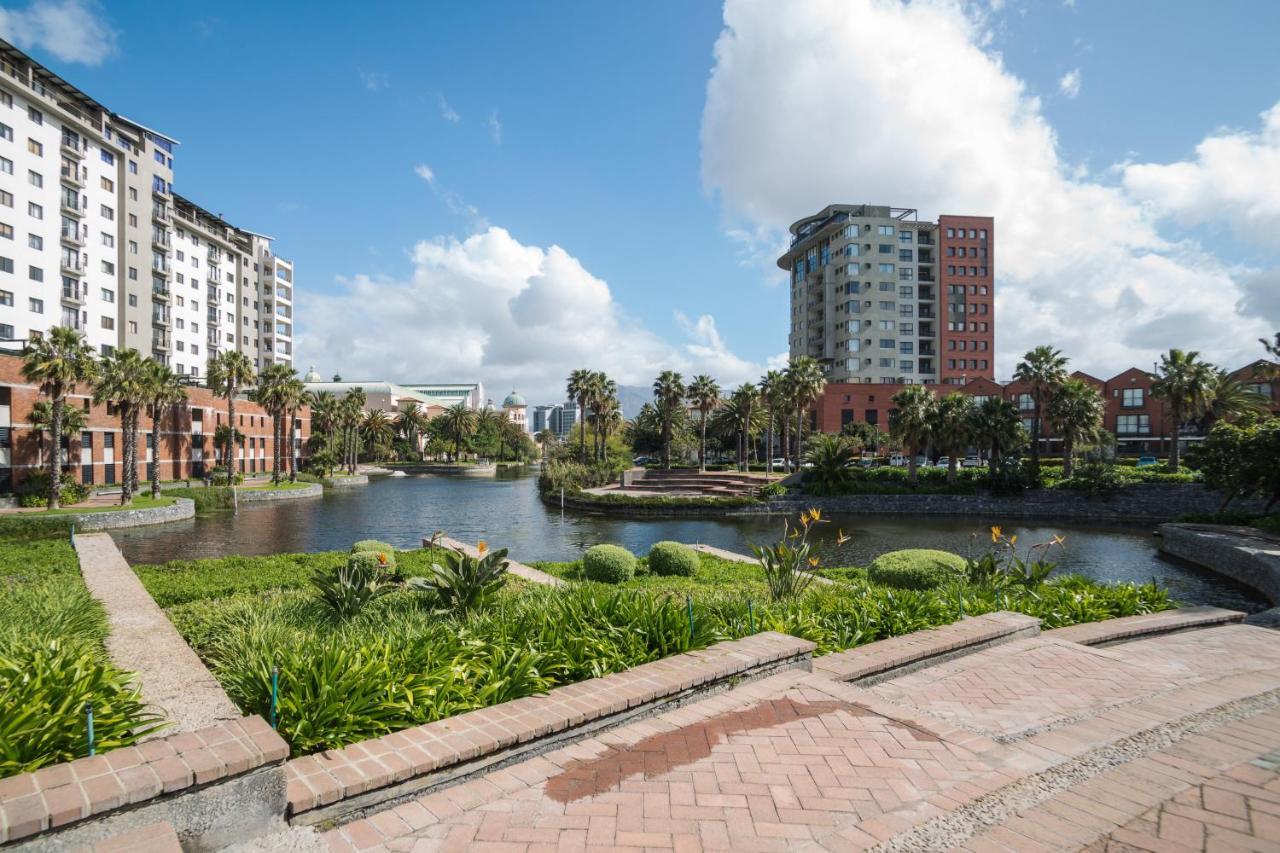 Citystay Apartments Century City Città del Capo Esterno foto
