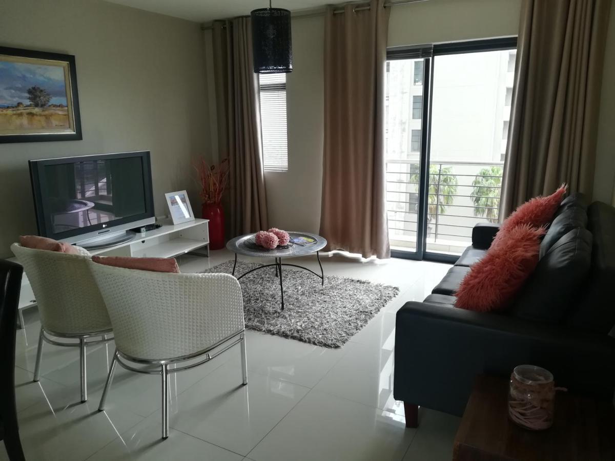 Citystay Apartments Century City Città del Capo Esterno foto